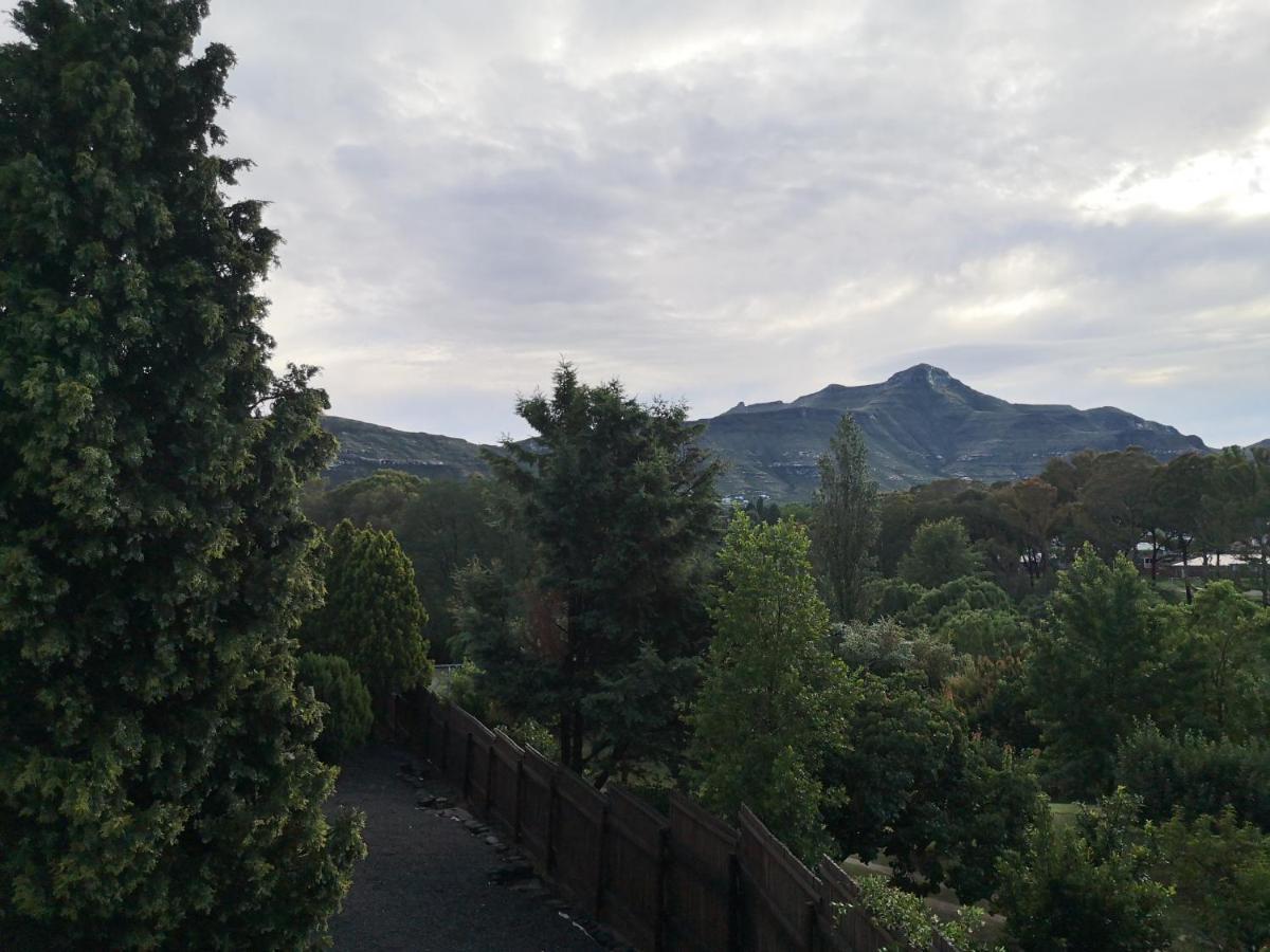 Clarens On Collett Exterior foto